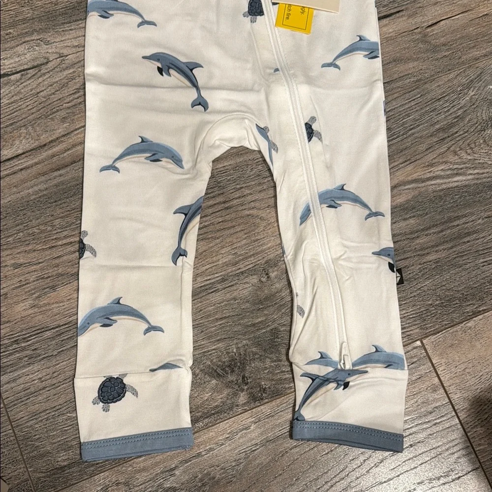 Kyte BABY White and Blue Dolphin Print Footie